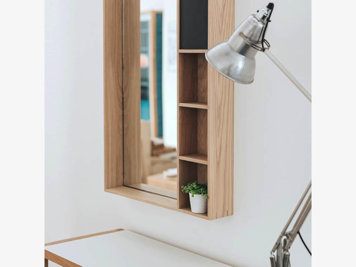 Case Arca Wall Box Medium