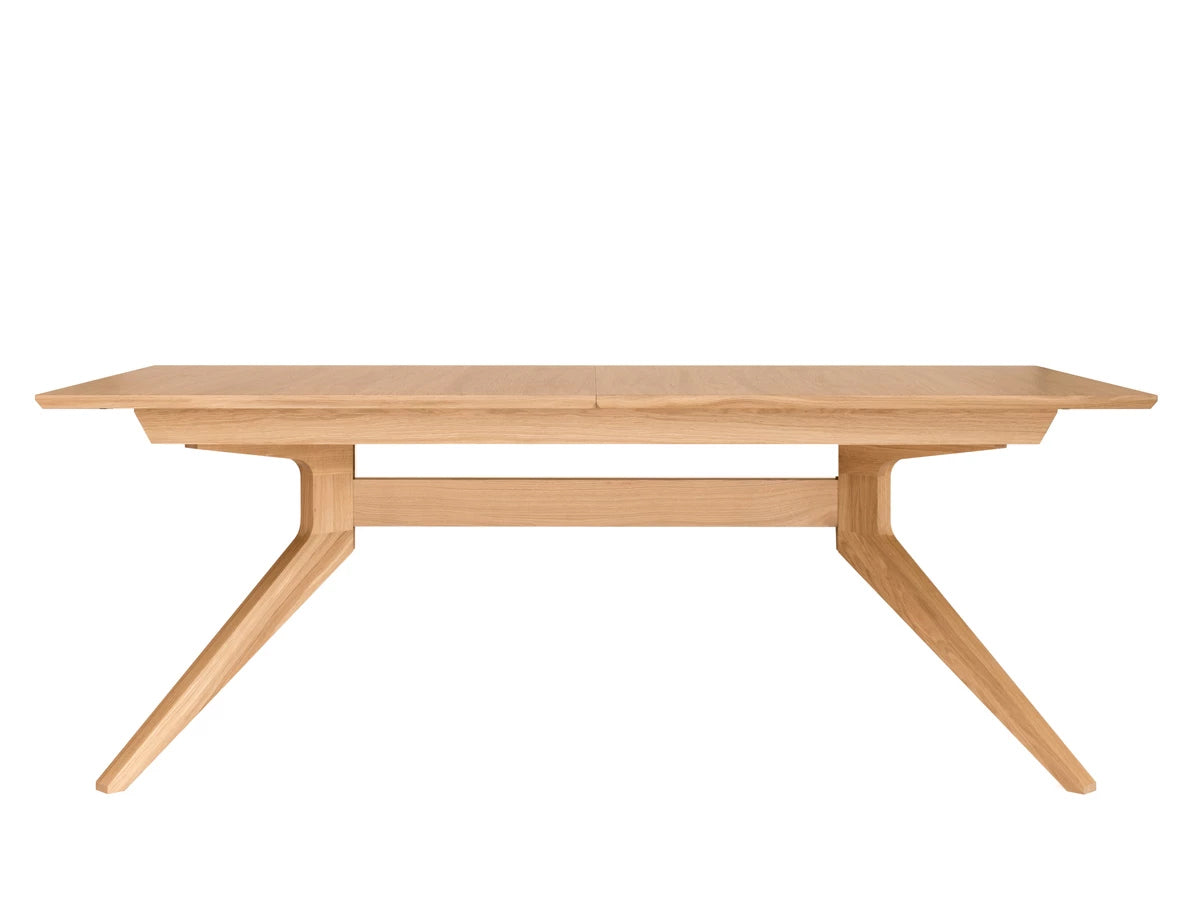 Case Cross Extendable Table - No- Leaves - Oak 