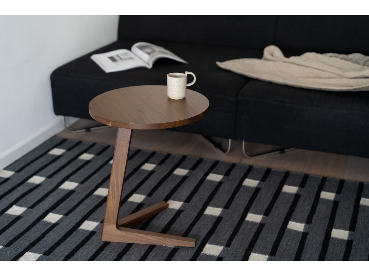 Case Cross Side Table