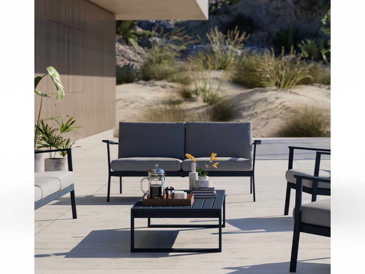 Case Eos 2 Seater Sofa