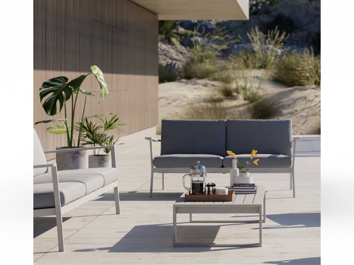 Case Eos 2 Seater Sofa