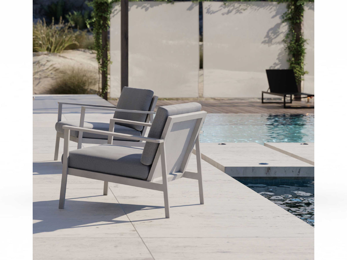 Case Eos Sofa Armchair