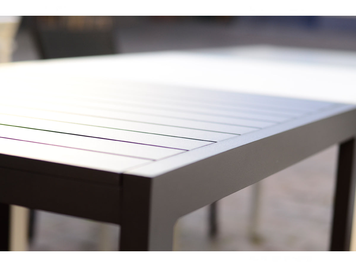 Case Eos Rectangular Table