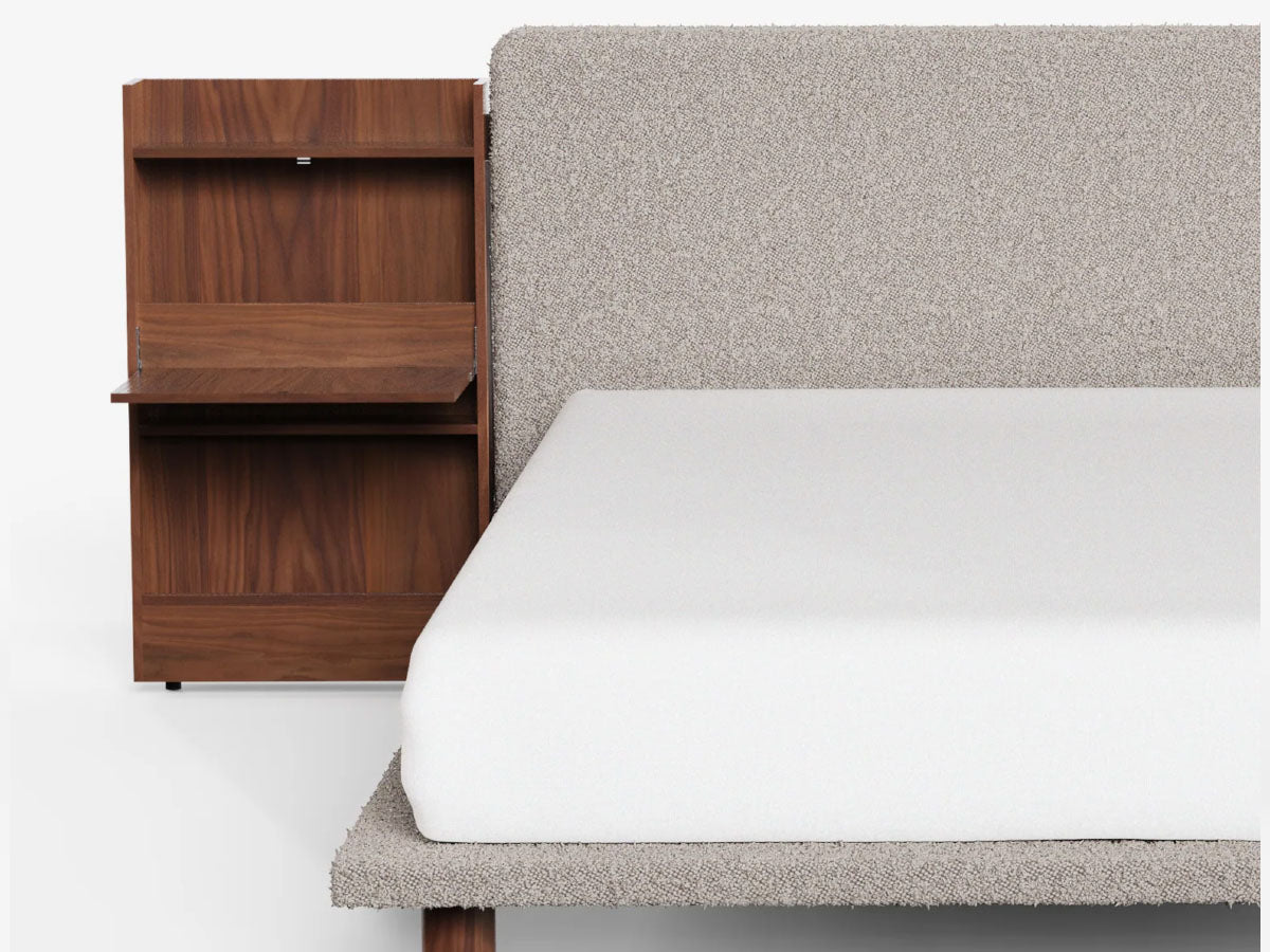 Case Serenza Bed with Side Tables