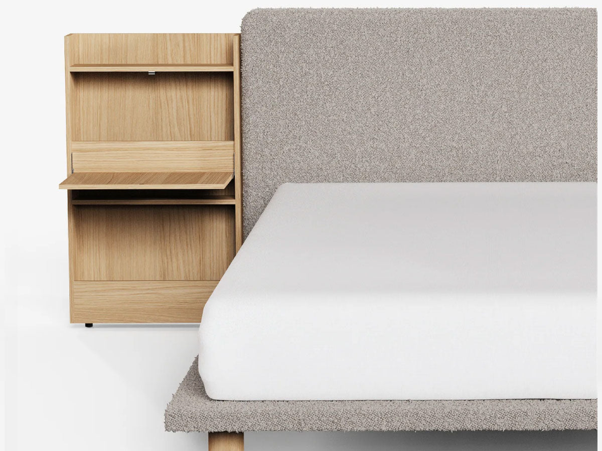 Case Serenza Bed with Side Tables