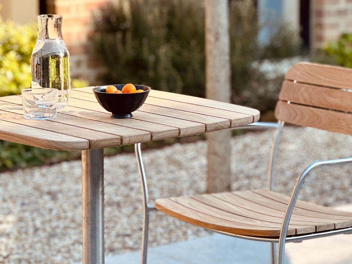 Case Solas Cafe Table