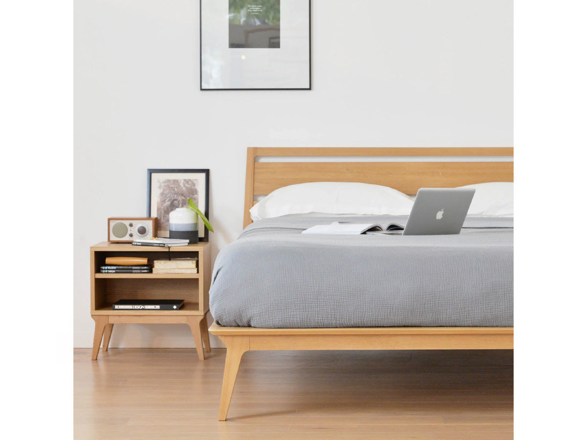Case Valentine Bed in Oak with Case Valentine Bedside Table