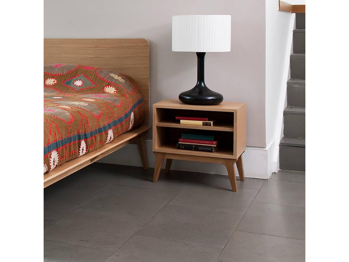 Case Valentine Bedside Table