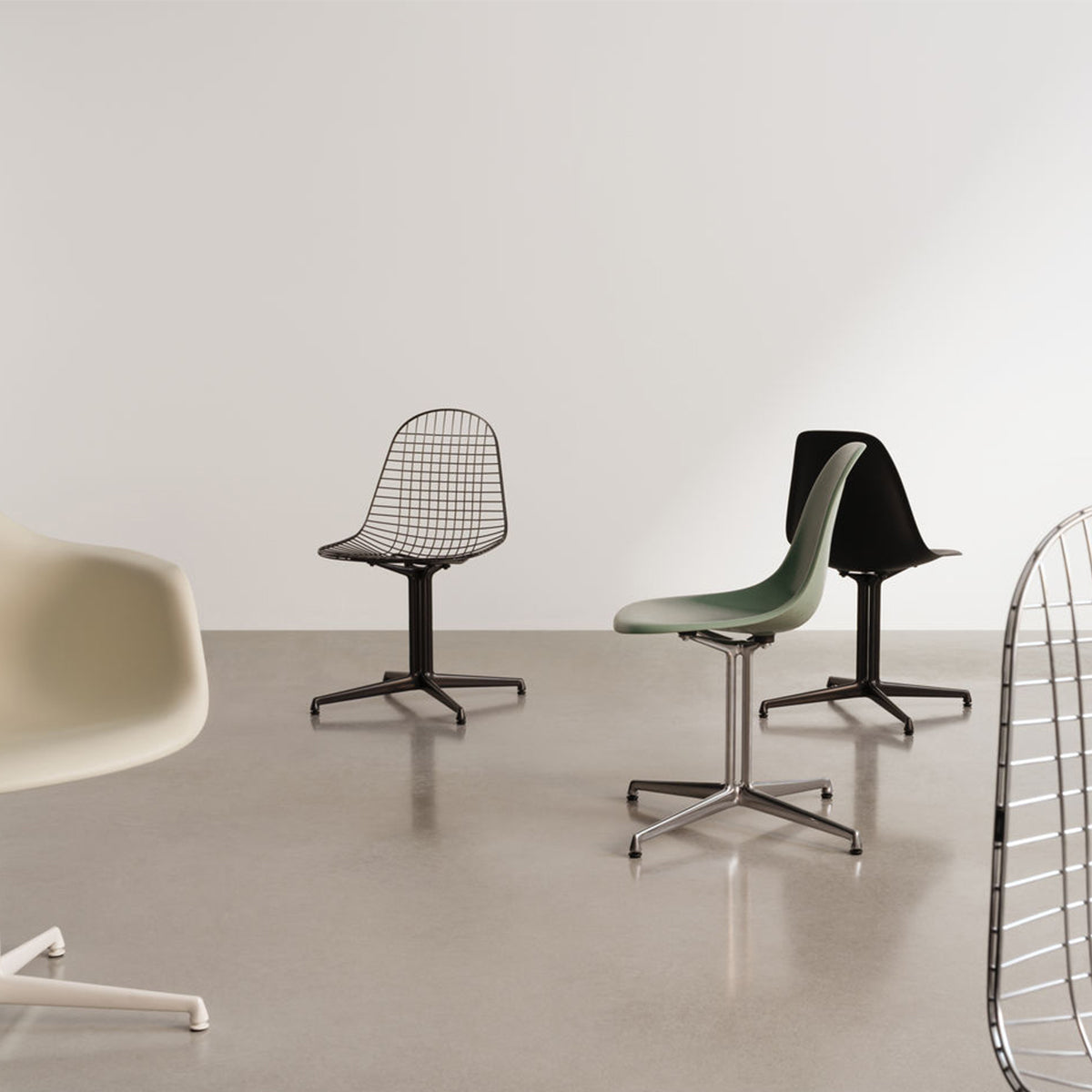 eames collection la fonda base