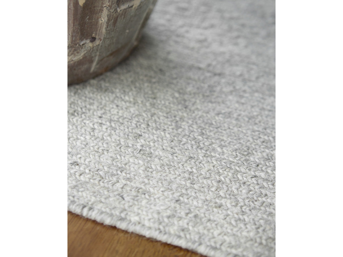 Fabula Living Björk Rug