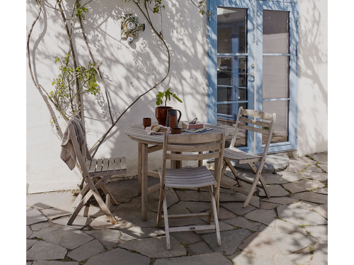 Skagerak by Fritz Hansen Selandia Dining Table Round