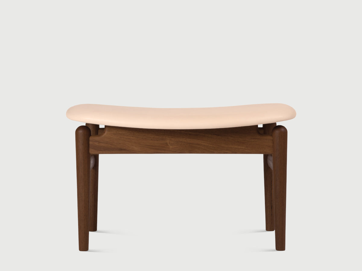 House of Finn Juhl Chieftain Armchair - Walnut