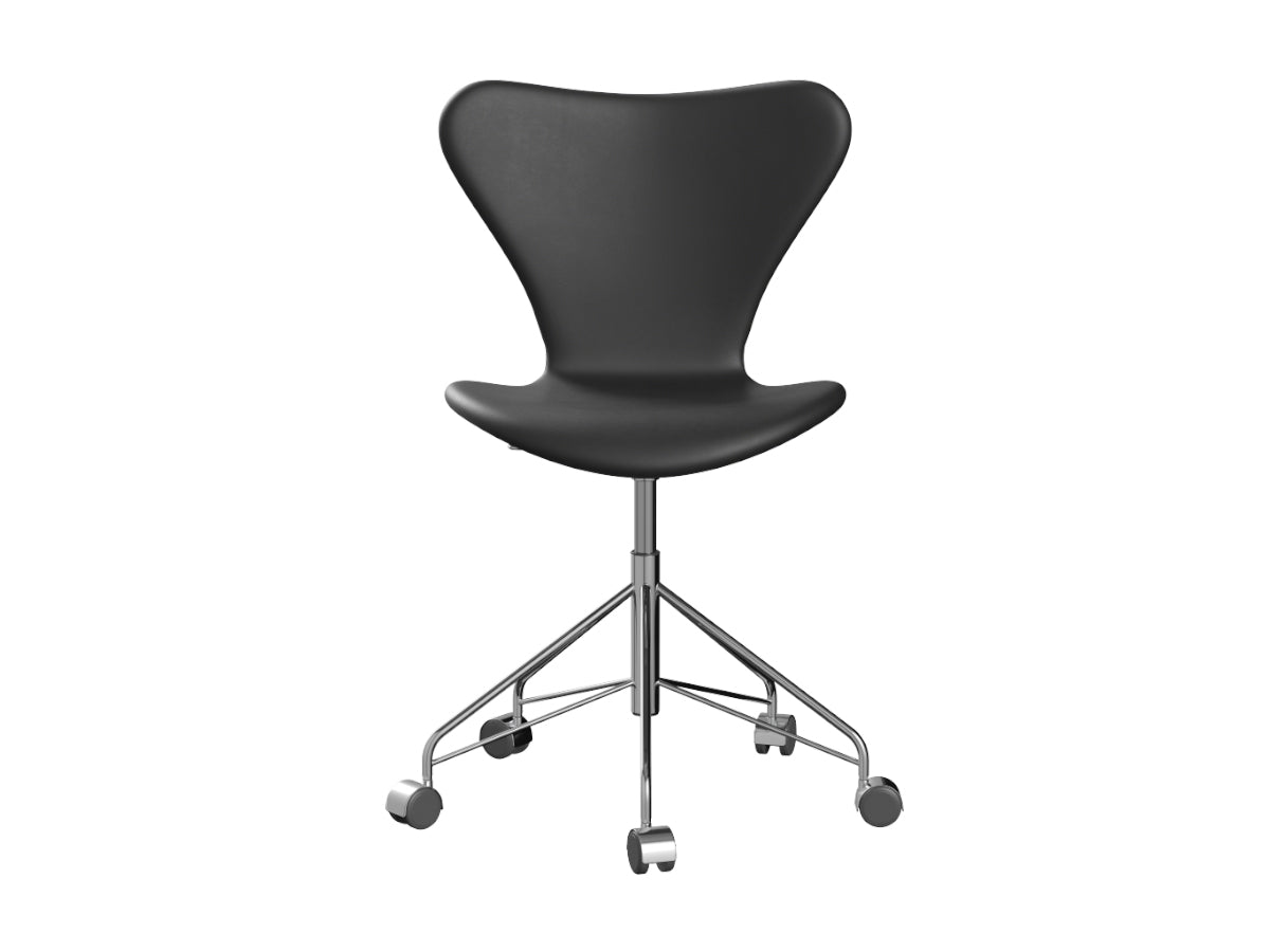 Fritz Hansen Series 7 3117 Office Chair - Essential Leather