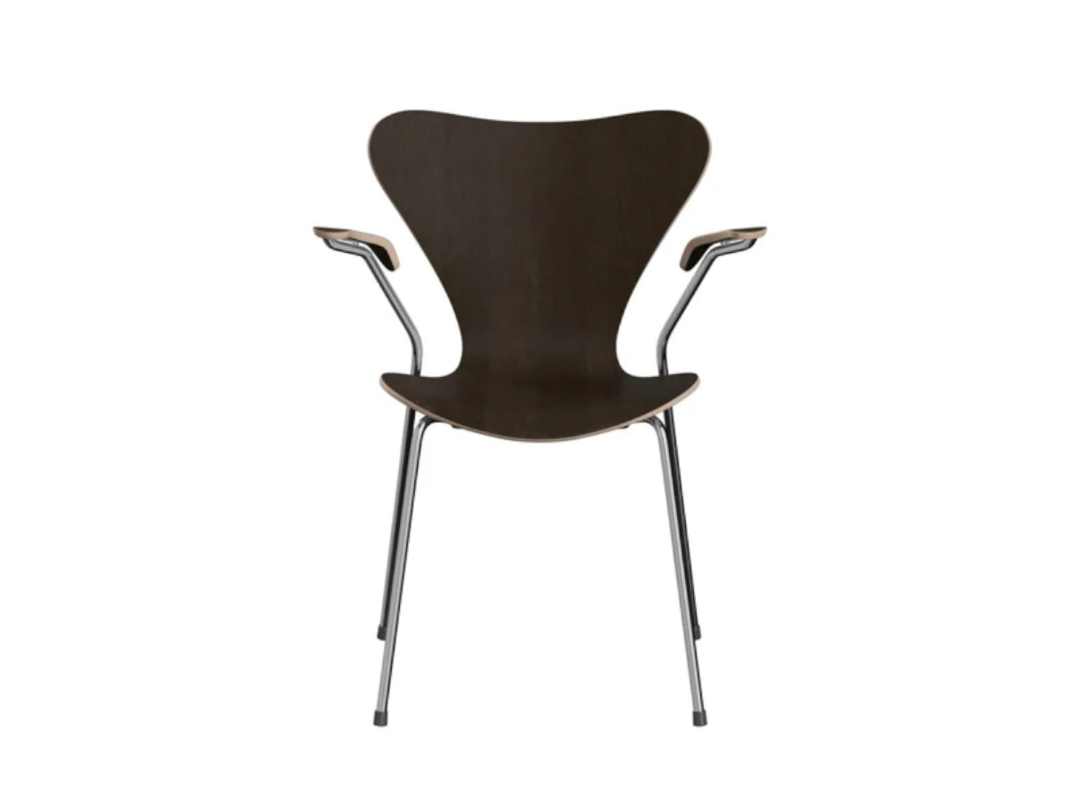 Fritz Hansen Series 7 3207 Dining Arm Chair - Natural Wood