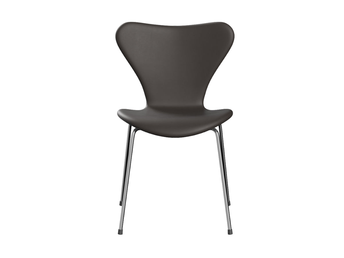 Fritz Hansen 3107 Series 7 Chairs - Chrome Legs - Essential Leather Dark Brown