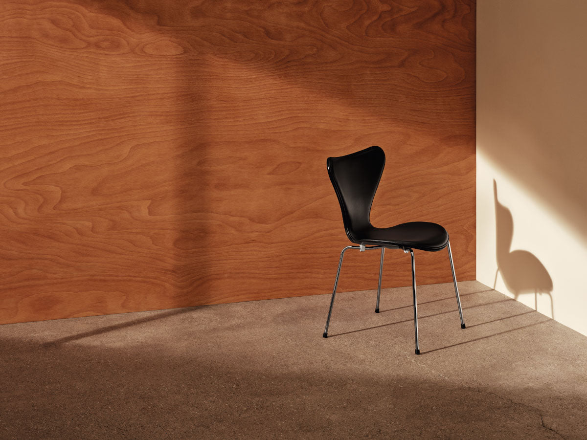 Fritz Hansen 3107 Series 7 Chairs - Chrome Legs - Essential Leather Black Lifestyle