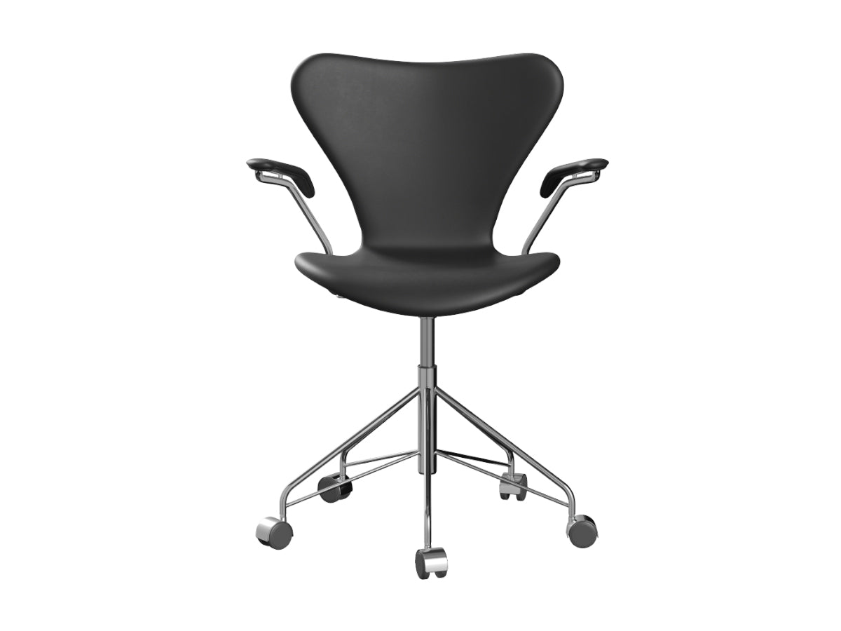 Fritz Hansen Series 7 3217 Office Chair - Essential Leather - Chrome Base - Black