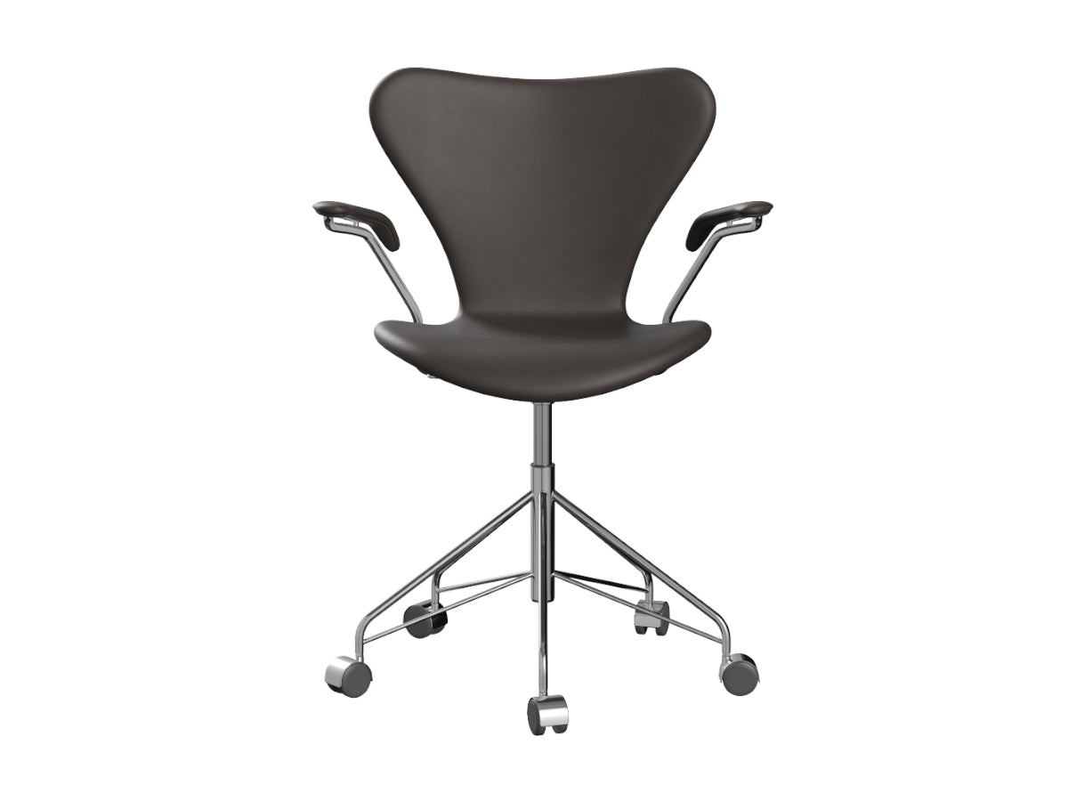 Fritz Hansen Series 7 3217 Office Chair - Essential Leather - Chrome Base - Dark Brown