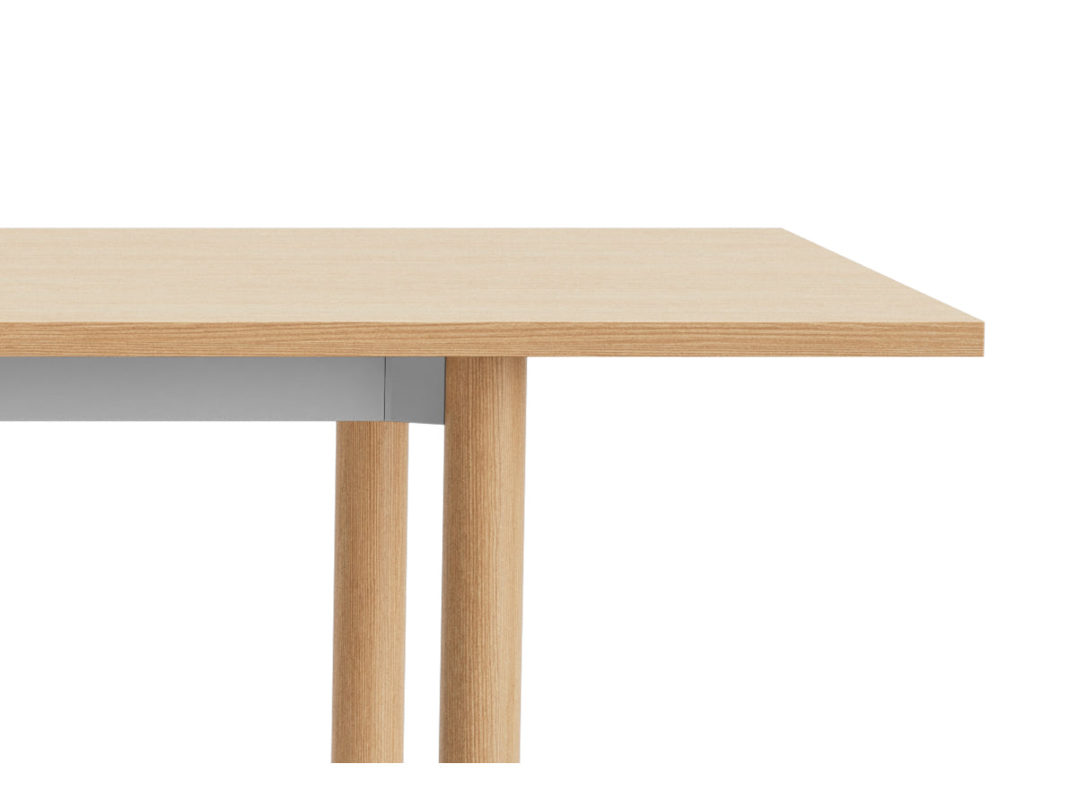 Hay Annex Table Overhang
