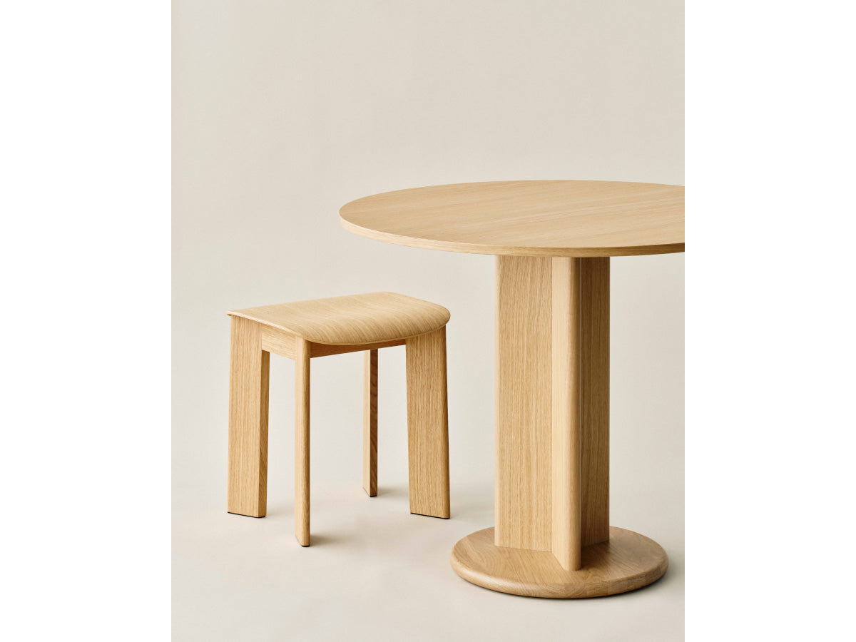 Hay Chisel 29 Round Table - 90cm with Chisel Stool