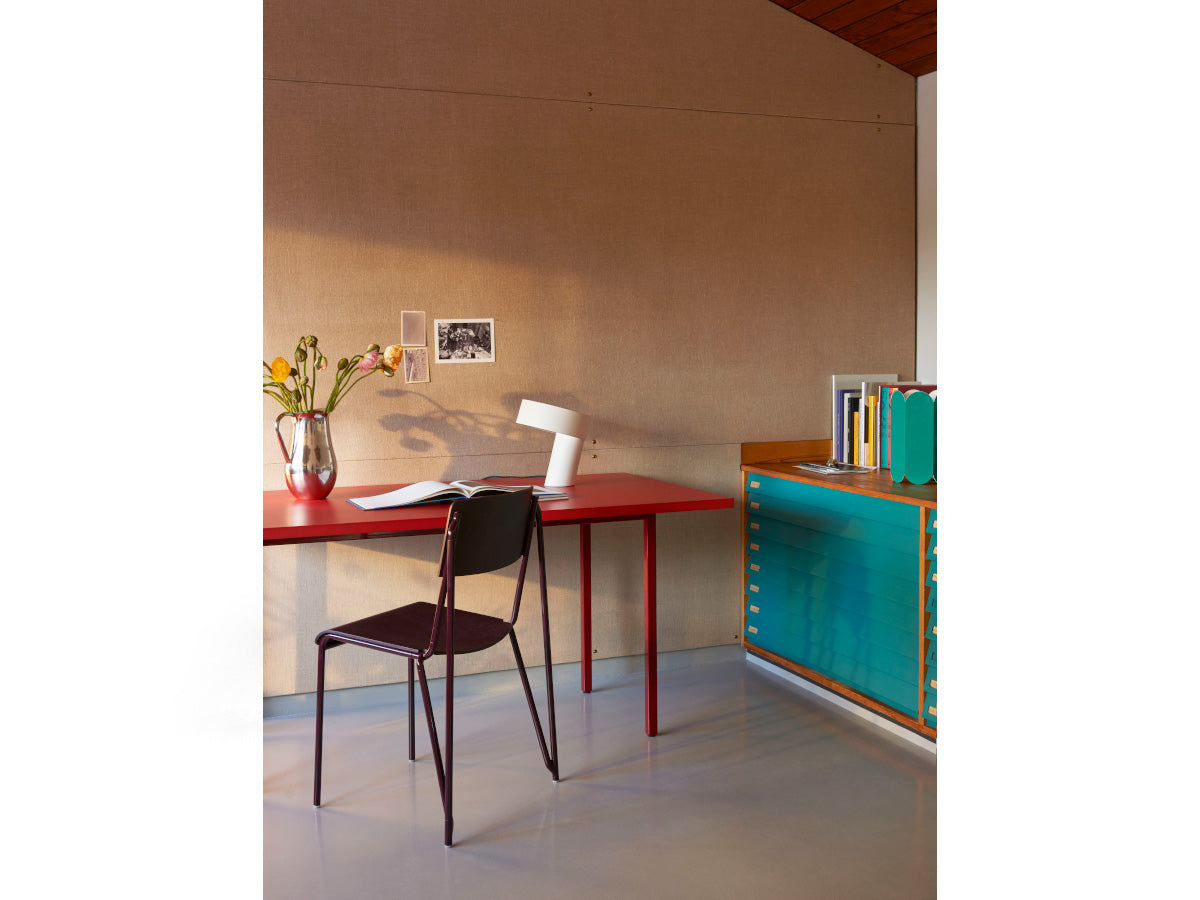 Hay Petit Standard Chair - Lifestyle with Two-Colour Table