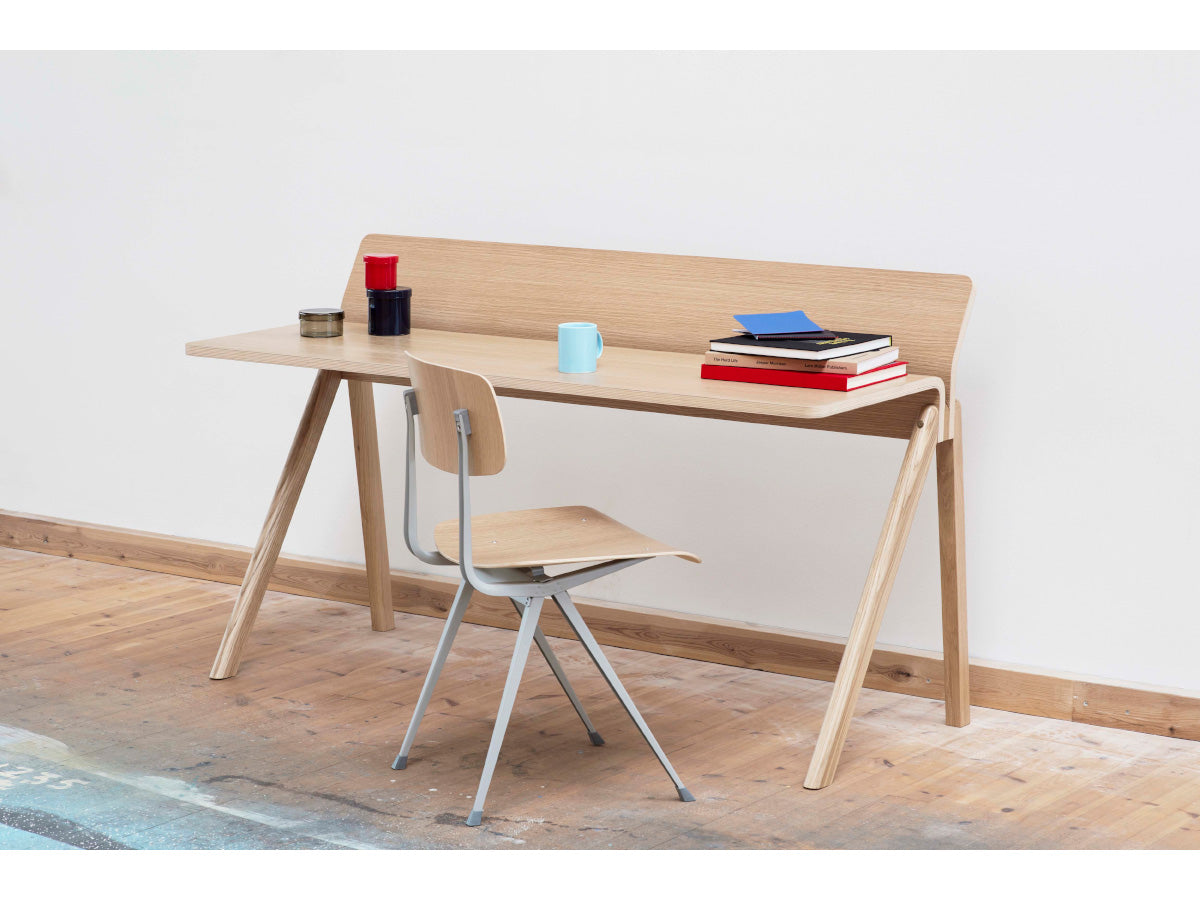 Hay Result Chair (Beige Frame) - Shell: Oak, Lifestyle with CPH Desk