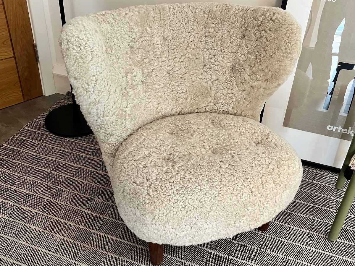 &Tradition Little Petra VB1 Chair Sheepskin (EX-Display)