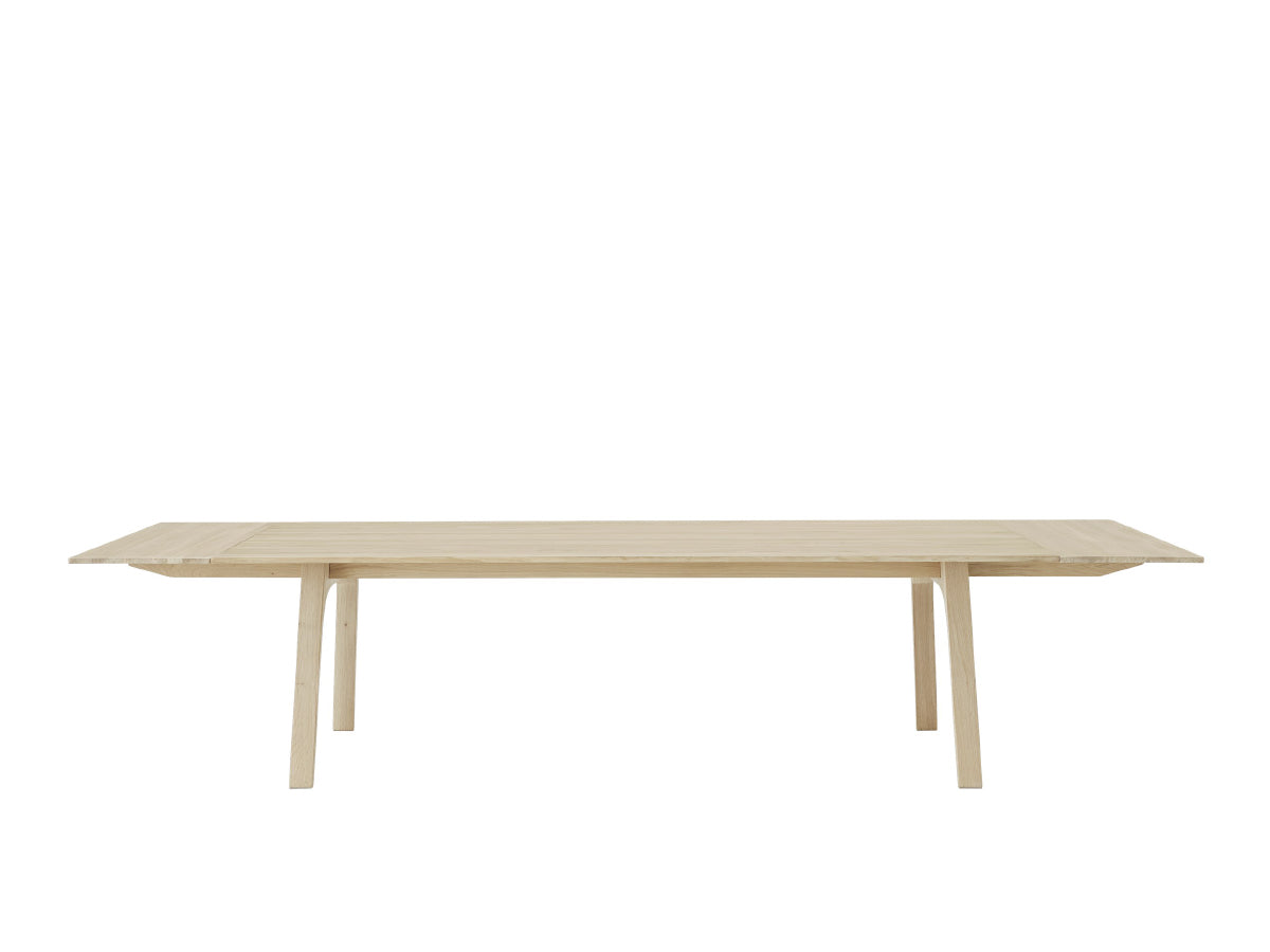 Muuto Earnest Extendable Dining Table