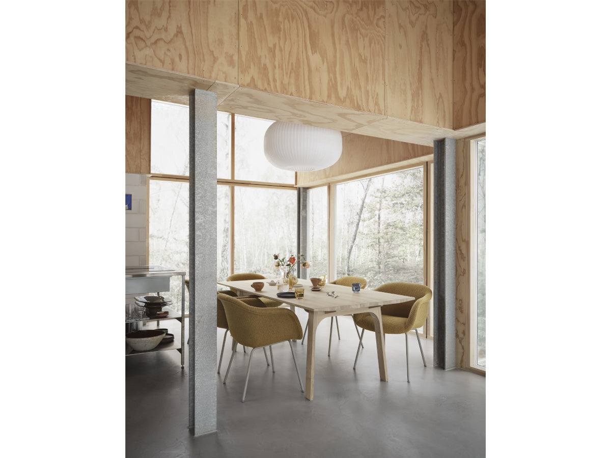 Muuto Earnest Extendable Dining Table