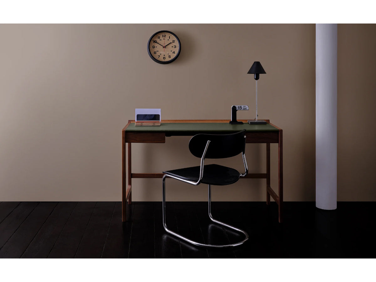 SCP Cedric Desk