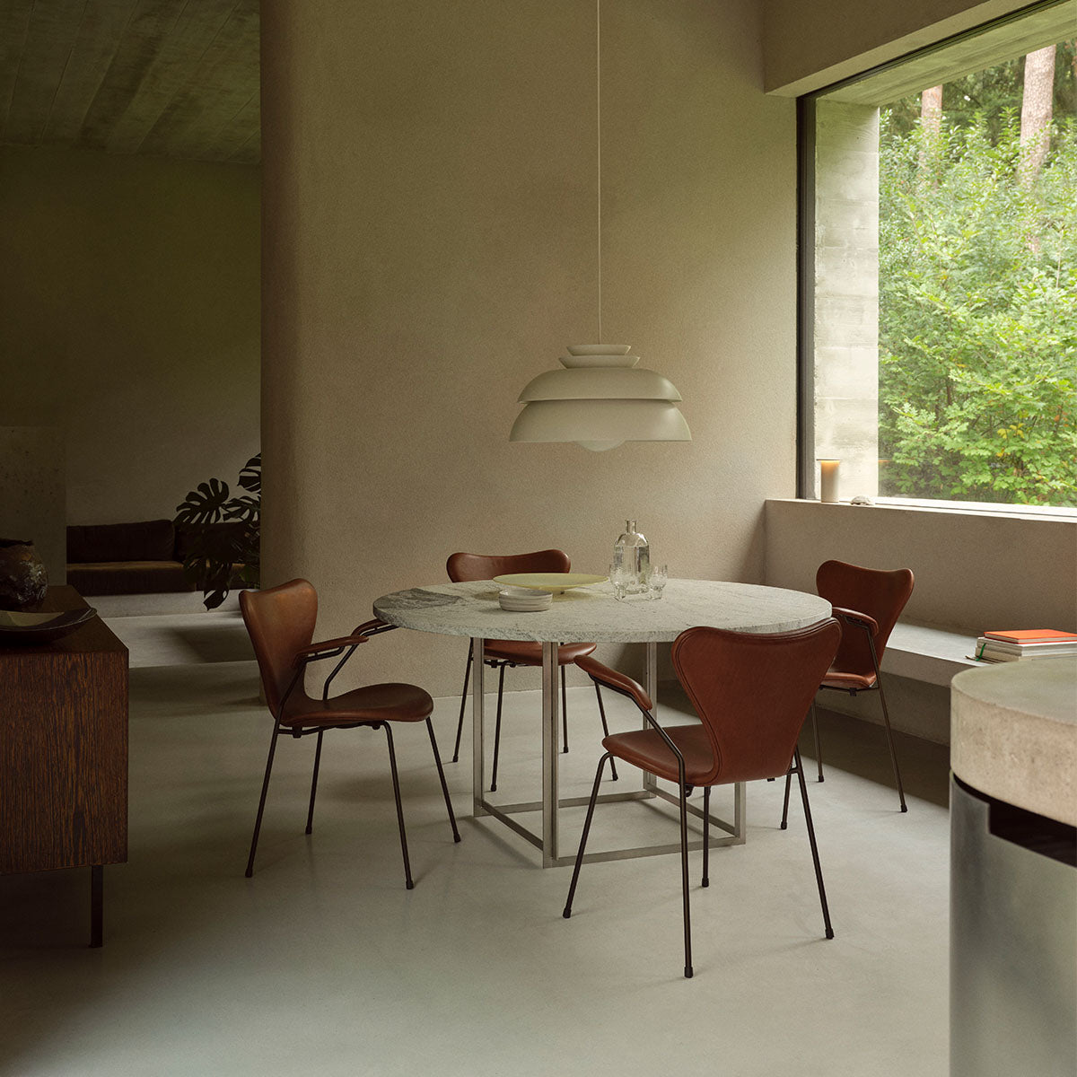 series 7 chair chestnut brown bronze