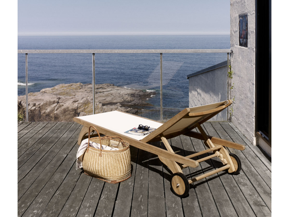 Skagerak by Fritz Hansen Columbus Sunbed