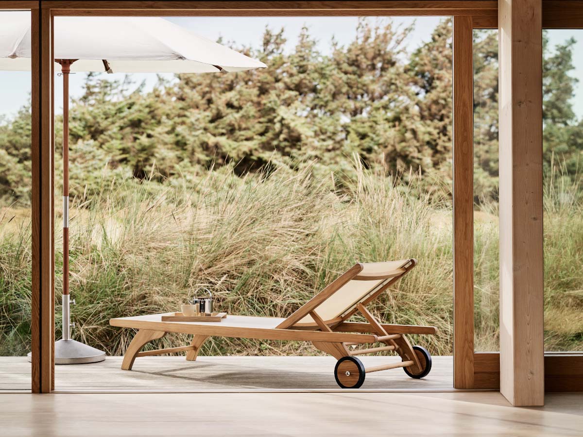 Skagerak by Fritz Hansen Columbus Sunbed