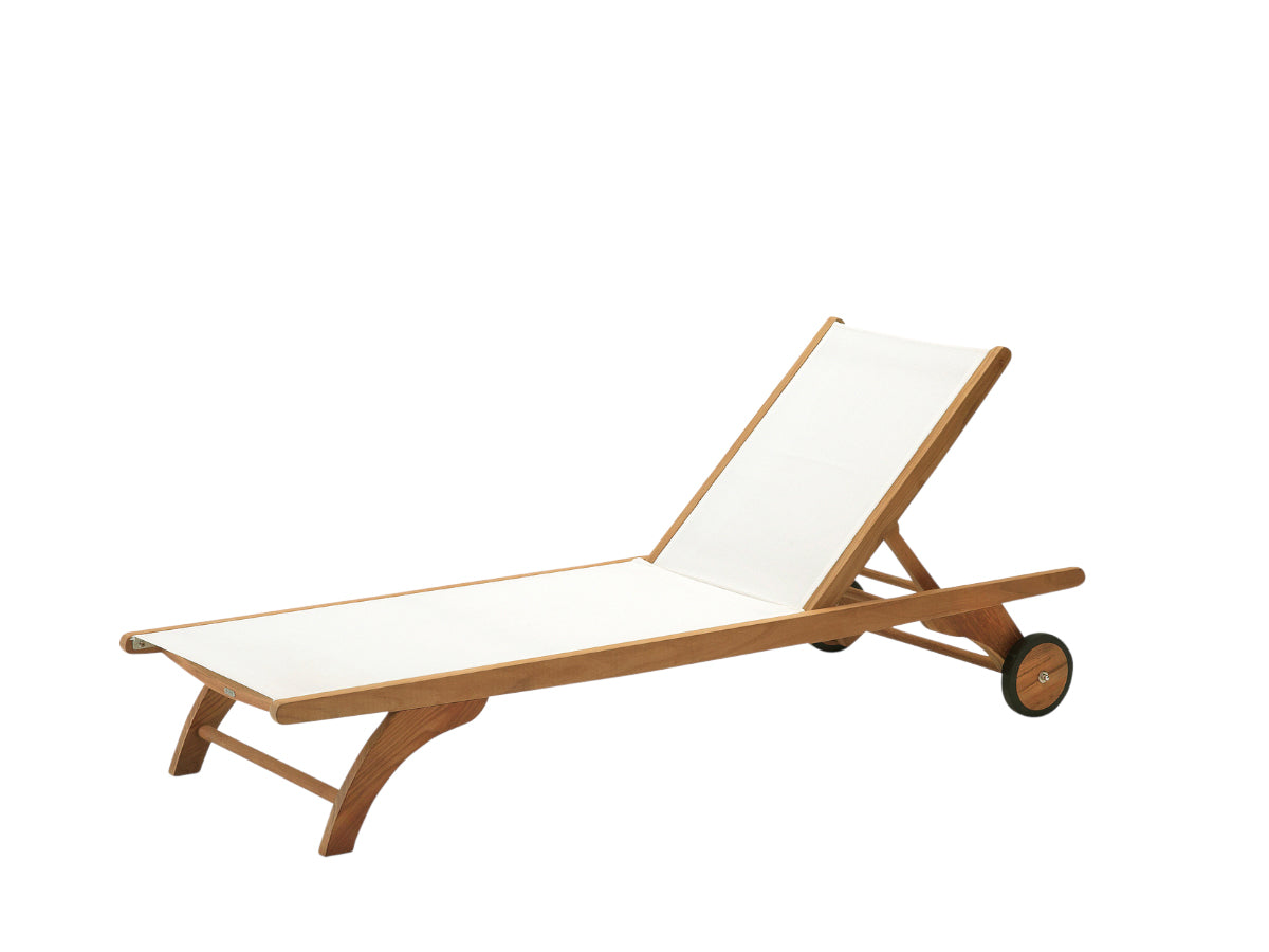 Skagerak by Fritz Hansen Columbus Sunbed