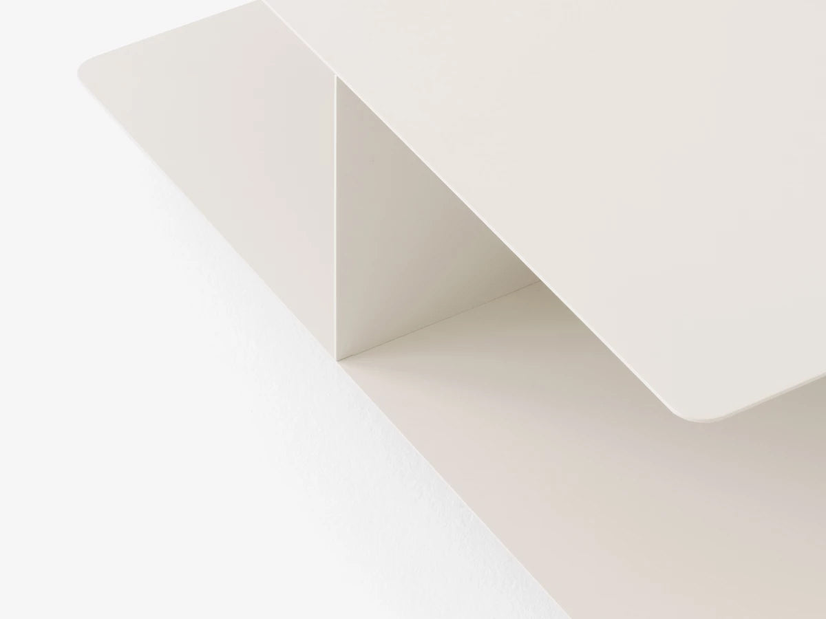 &Tradition Develius Coffee Table EV3