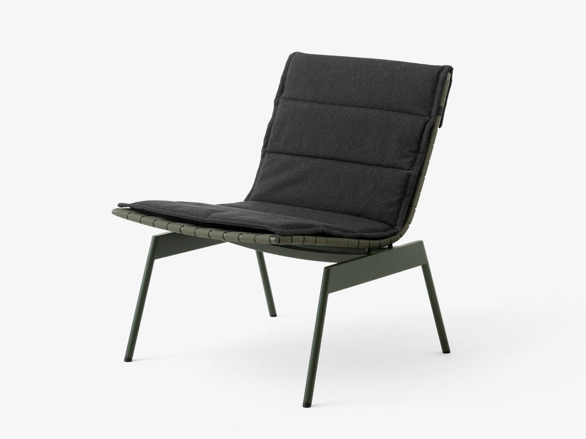 &Tradition Ville AV44 Outdoor Lounge Chair