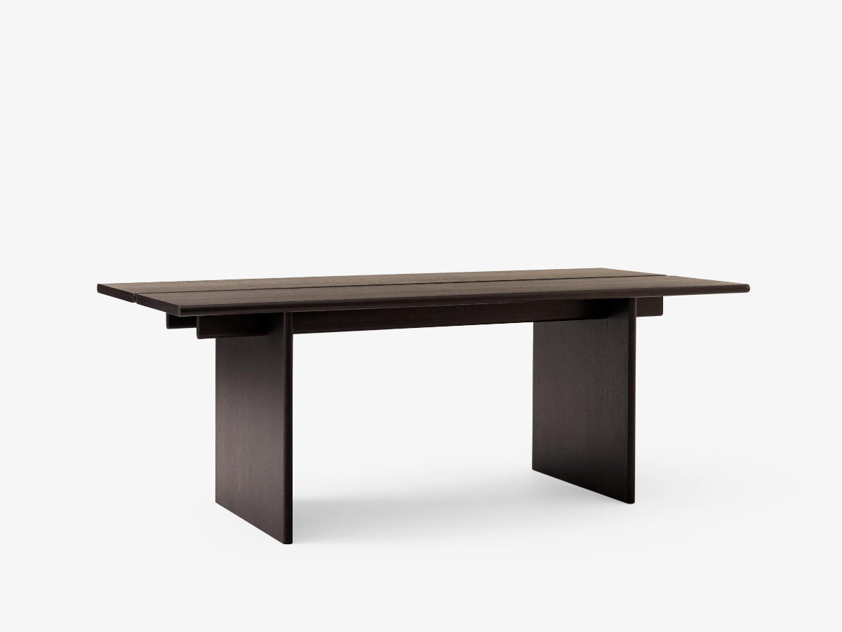 &Tradition Ita OS1 Dining Table | Scandinavian Design - Cimmermann