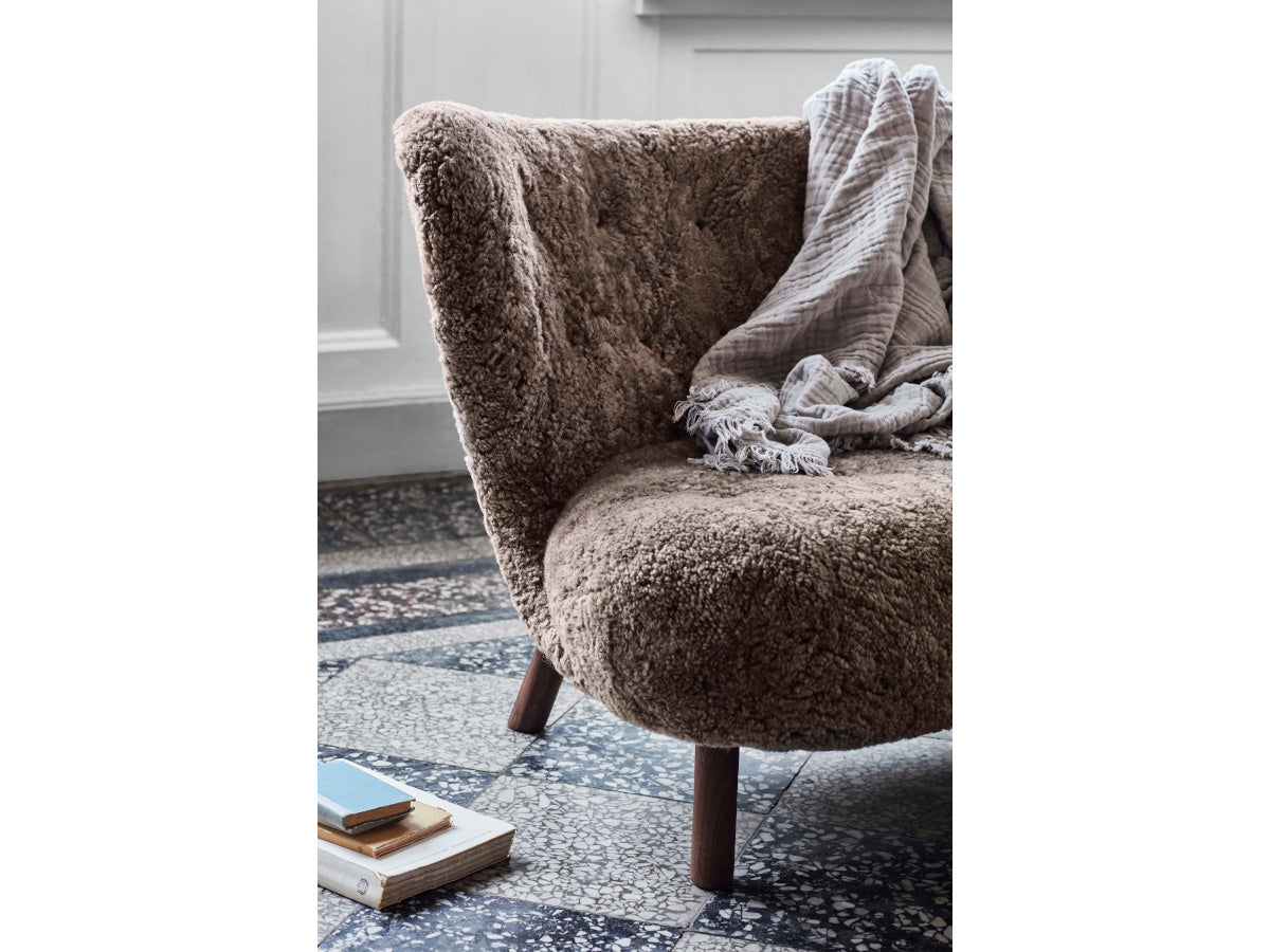 &amp;Tradition Little Petra VB1 Chair Sheepskin Sahara