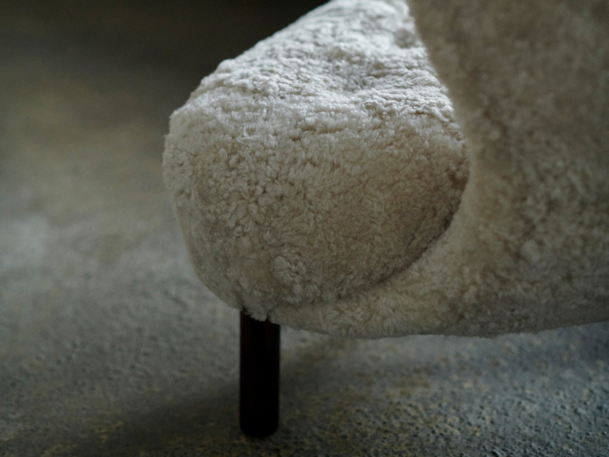 &amp;Tradition Little Petra VB1 Chair Sheepskin