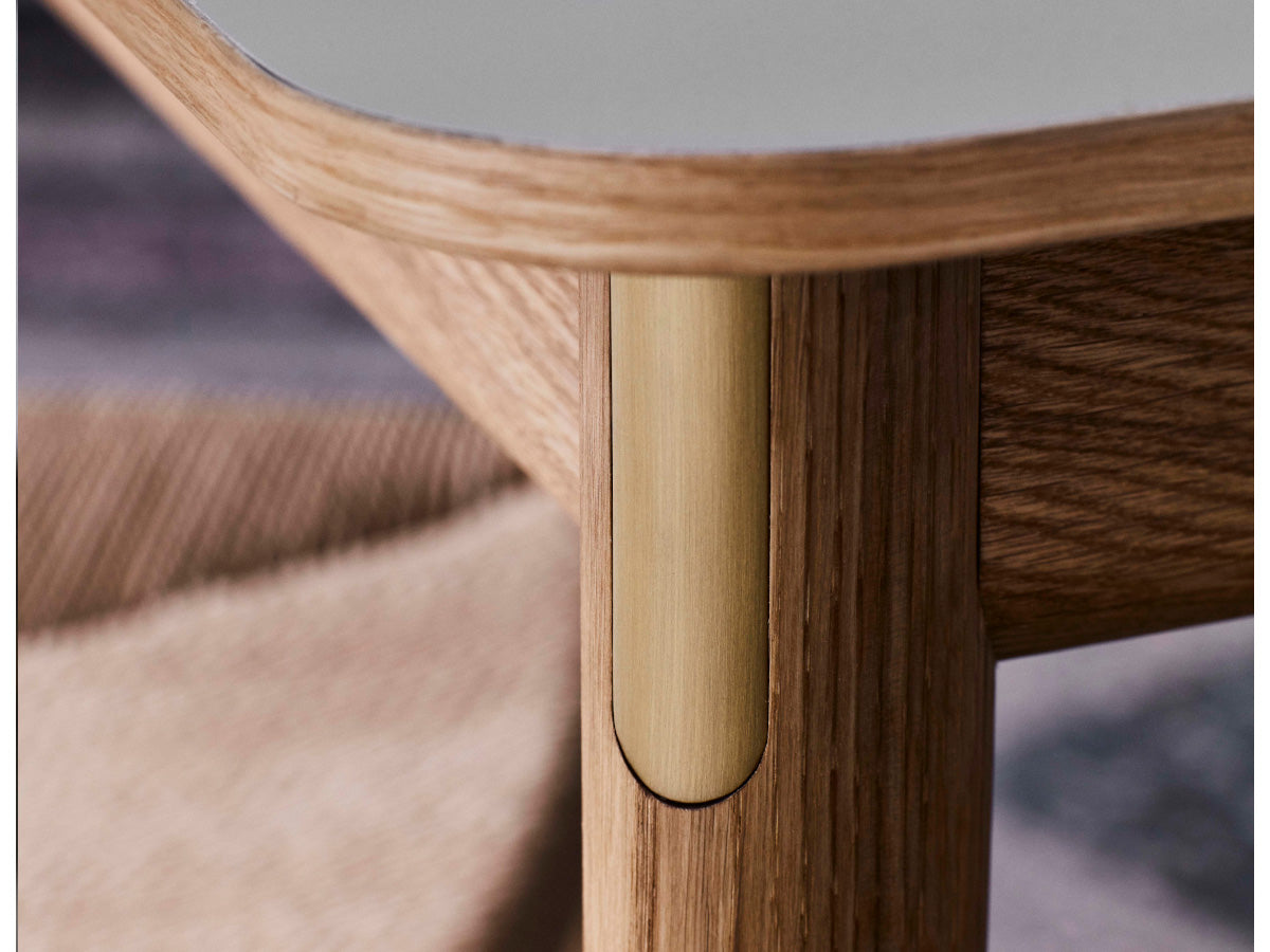 &Tradition Patch HW2 Dining Table