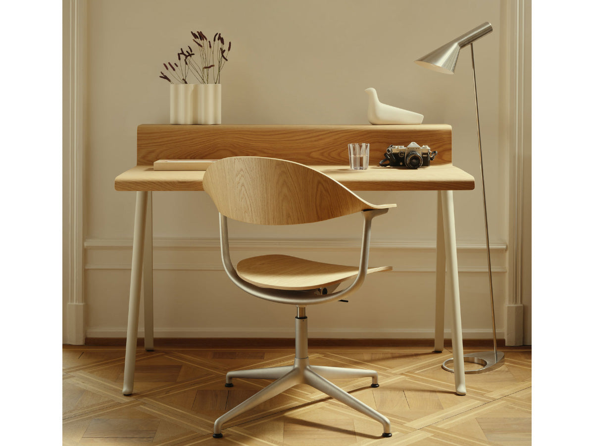Vitra Courier Desk