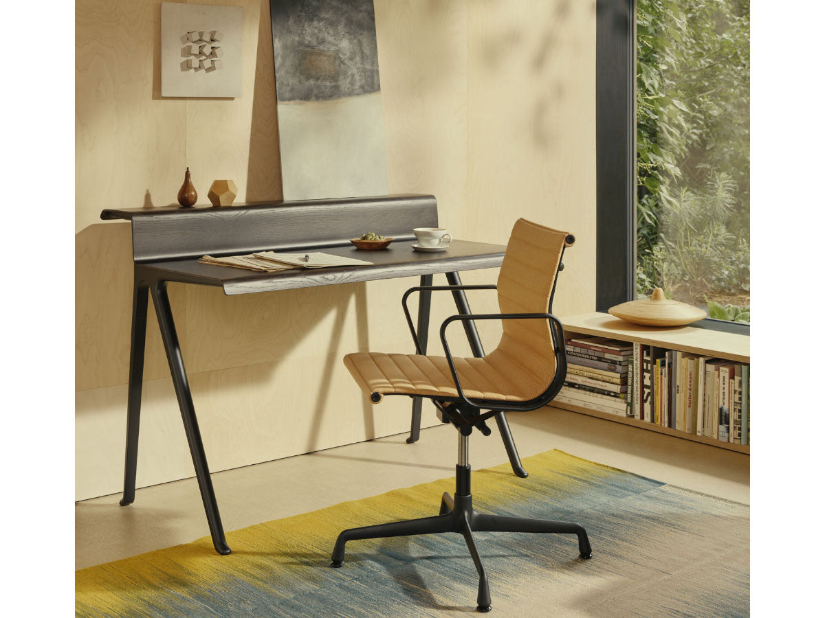 Vitra Courier Desk