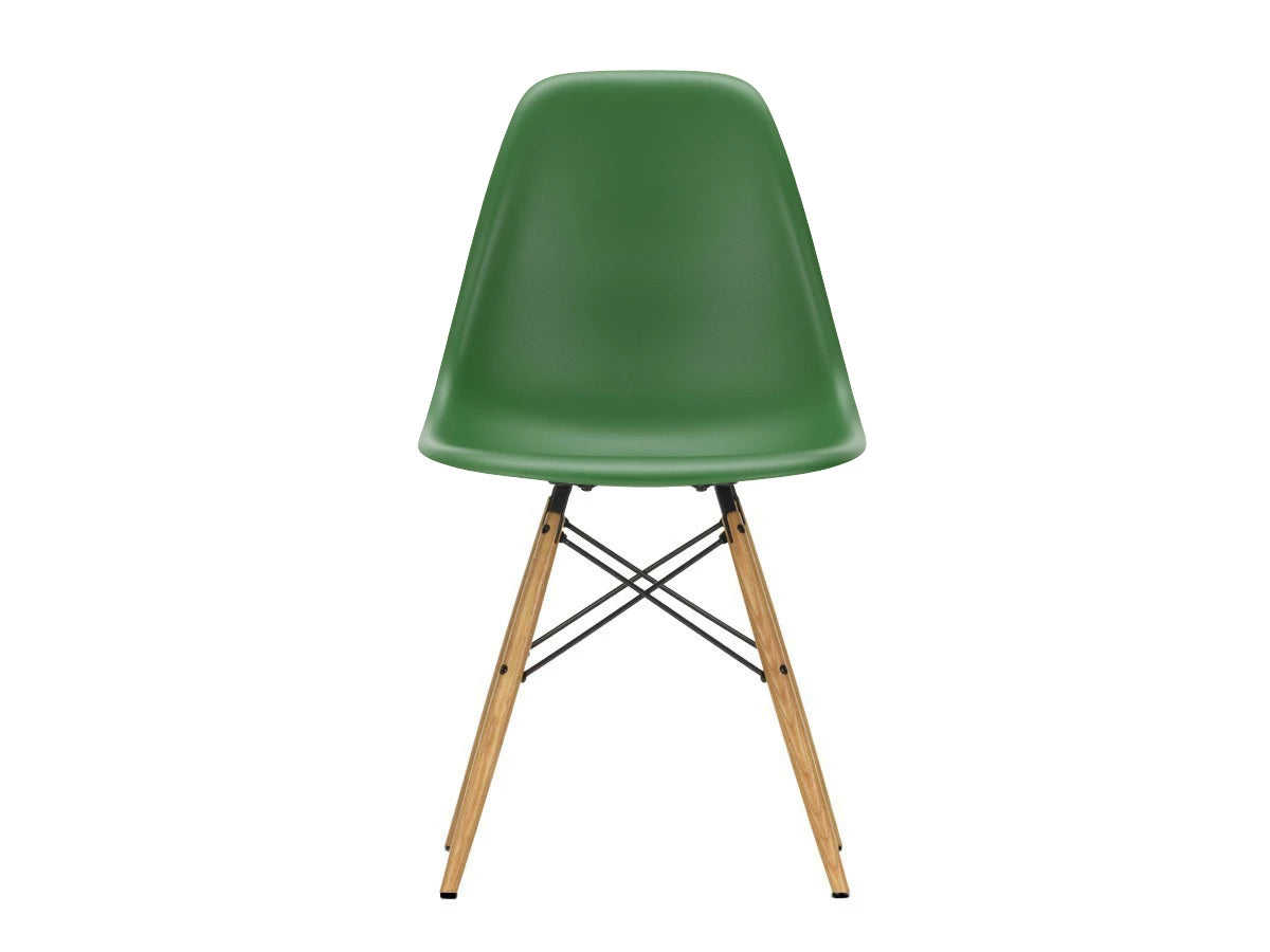 Vitra DSW Eames Plastic Chair