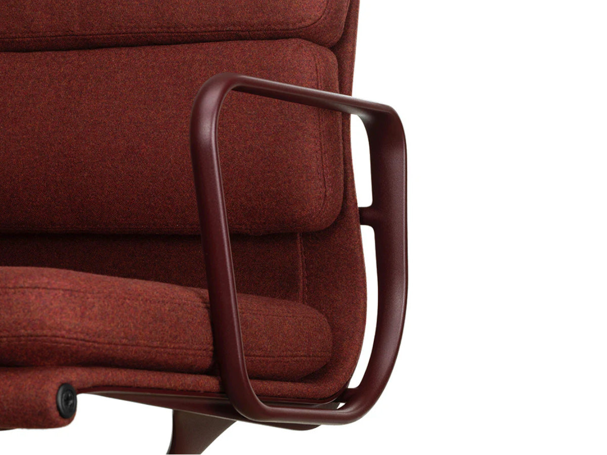Vitra EA 231 Soft Pad Office Chair
