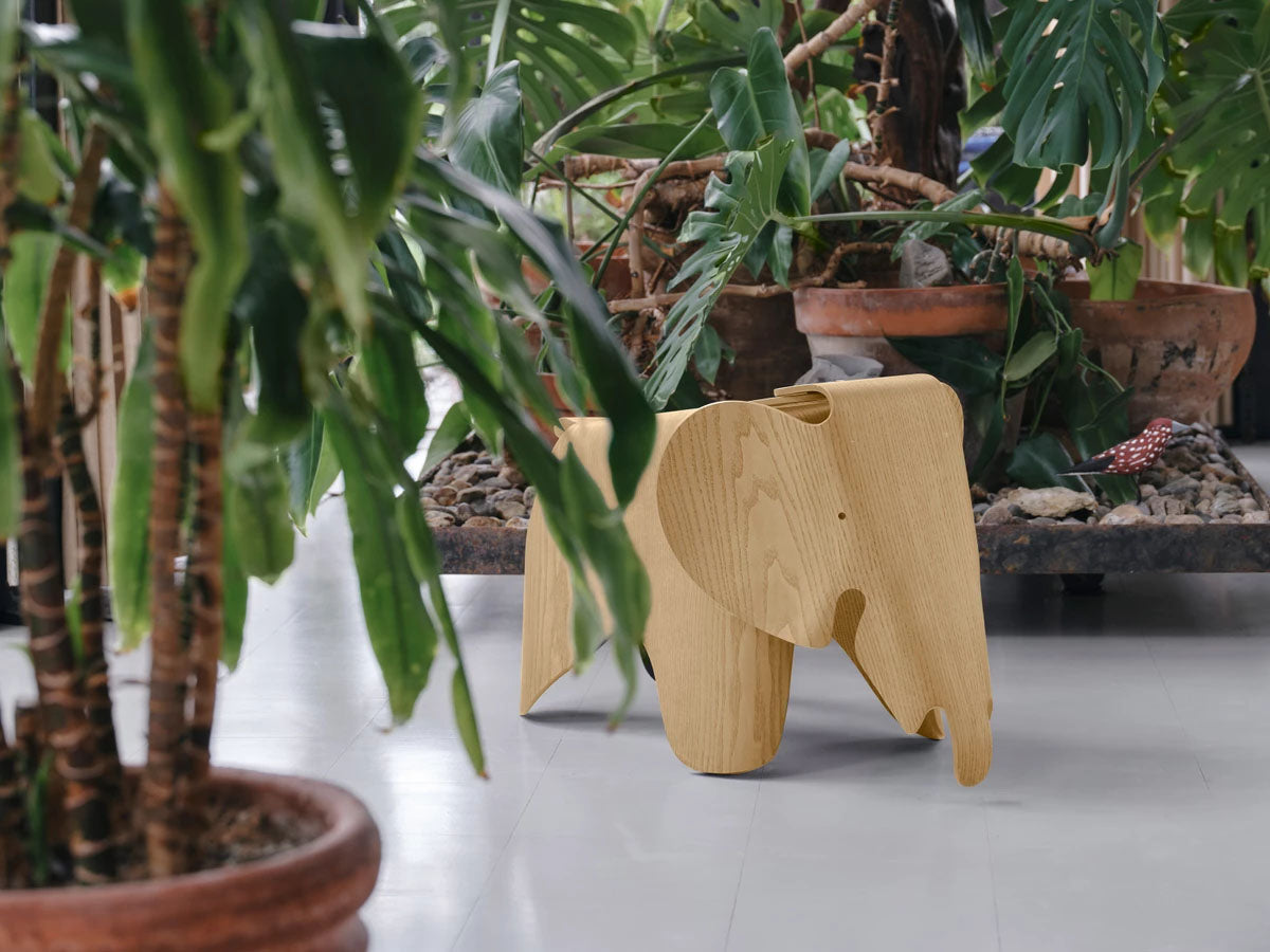 Vitra Eames Elephant Plywood