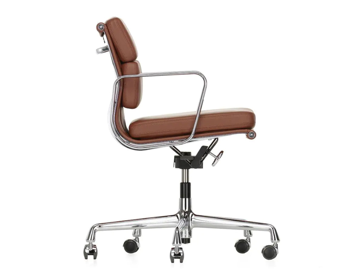 Vitra Soft Pad EA 217 Office Chair