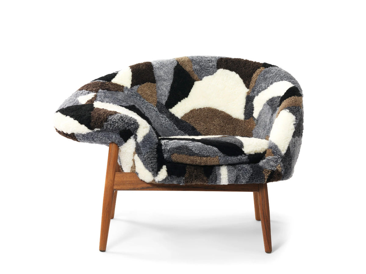 Warm Nordic Fried Egg Lounge Chair - Sheepskin