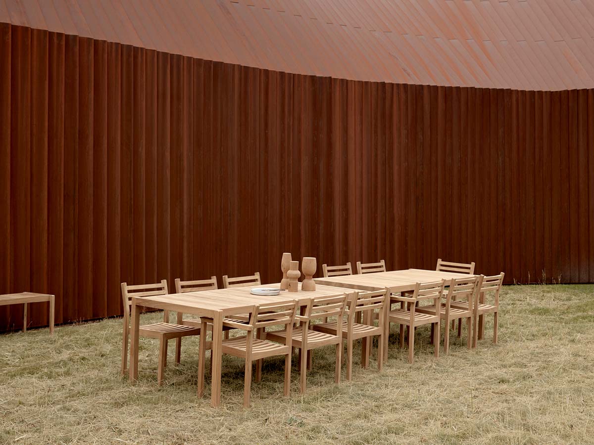 Carl Hansen AH901 Outdoor Rectangular Dining Table