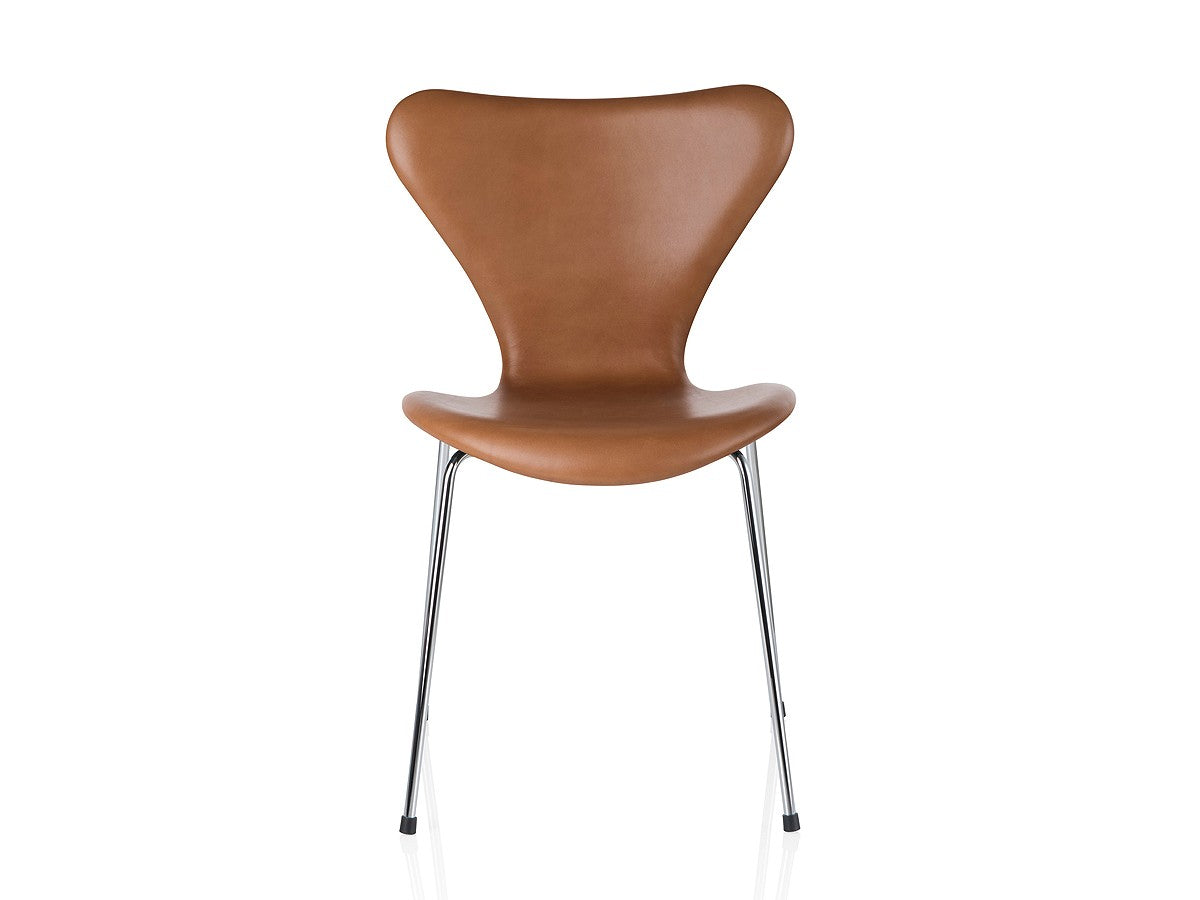 Fritz Hansen Series 7 Dining Chair - Leather