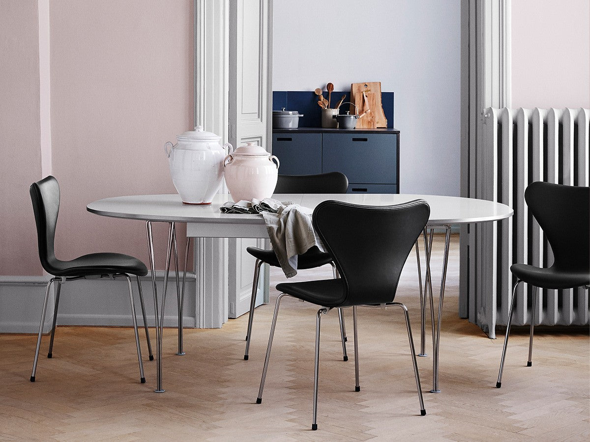 Fritz Hansen Series 7 Dining Chair - Leather